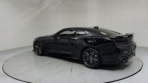 Black 2018 Chevrolet Camaro ZL1