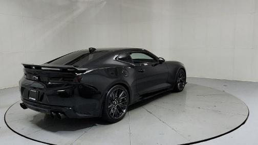 Black 2018 Chevrolet Camaro ZL1