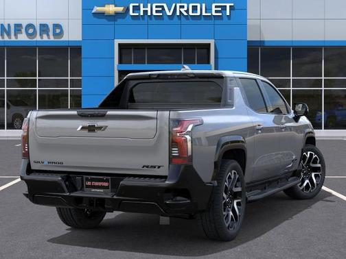 2025 Chevrolet Silverado EV RST