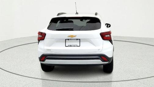 Summit White 2024 Chevrolet Trax LT
