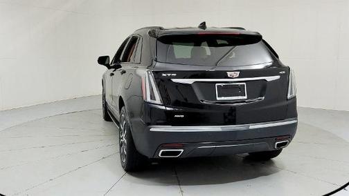 Black Metallic 2022 Cadillac XT5 Sport