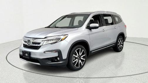 Silver 2022 Honda Pilot Touring 7-Passenger