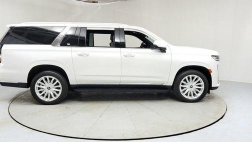 2021 Cadillac Escalade ESV Luxury