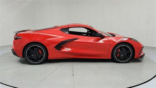 2025 Chevrolet Corvette Stingray w/2LT
