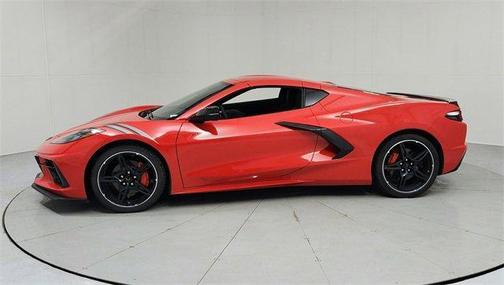 2025 Chevrolet Corvette Stingray w/2LT