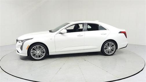 2023 Cadillac CT4 Premium Luxury
