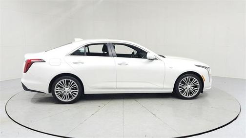 2023 Cadillac CT4 Premium Luxury
