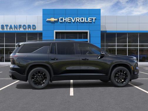 Mosaic Black Metallic 2026 Chevrolet Traverse LT
