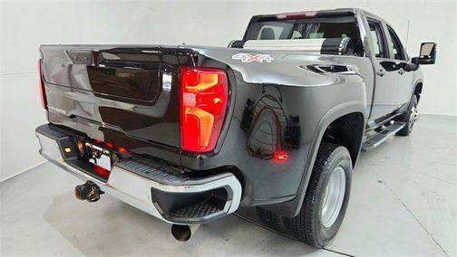 2023 Chevrolet Silverado 3500 WT