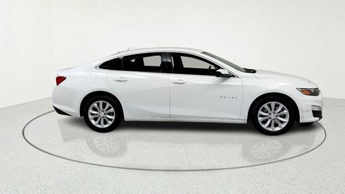 Summit White 2024 Chevrolet Malibu LT