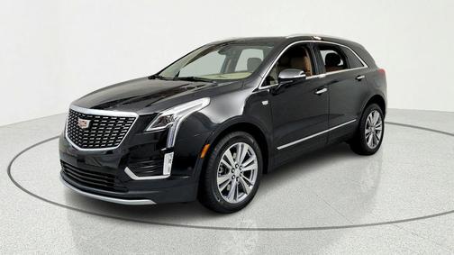 Black Metallic 2023 Cadillac XT5 Premium Luxury
