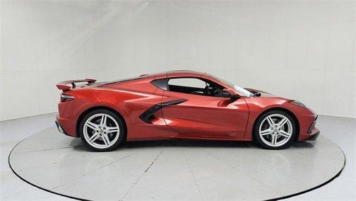 2025 Chevrolet Corvette Stingray w/2LT