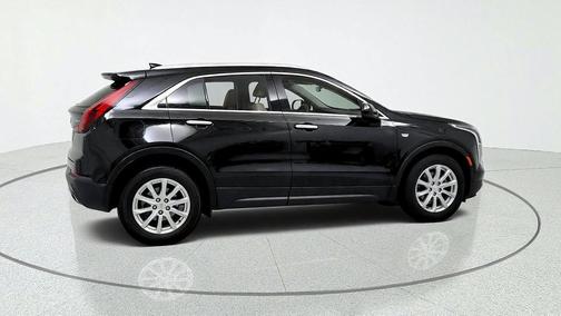 Stellar Black Metallic 2023 Cadillac XT4 Luxury