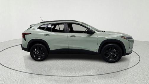 Green 2025 Chevrolet Trax ACTIV