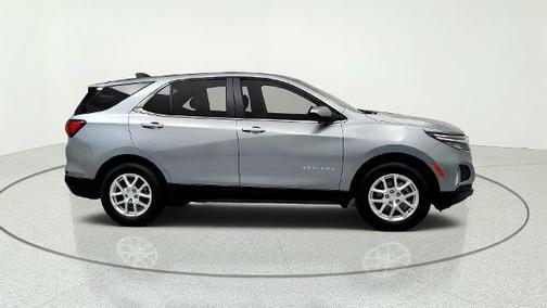 Sterling Gray Metallic 2024 Chevrolet Equinox LT