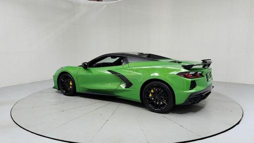 Green Metallic 2026 Chevrolet Corvette Stingray w/2LT