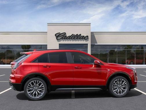 2024 Cadillac XT4 Sport