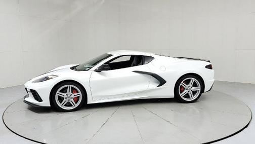 Arctic White 2026 Chevrolet Corvette Stingray w/2LT