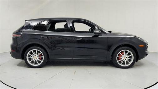 2019 Porsche Cayenne Base