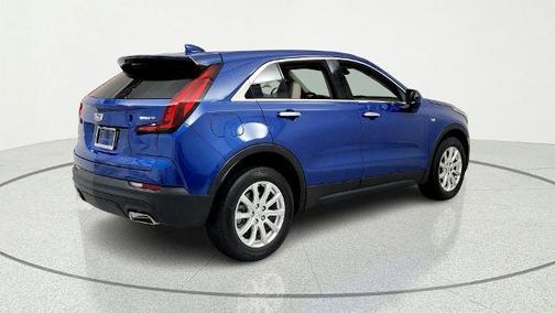 Wave Metallic 2023 Cadillac XT4 Luxury