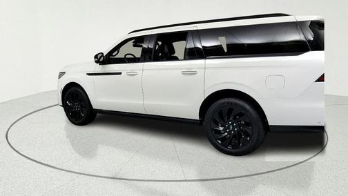 Pristine White 2025 Lincoln Navigator L Reserve