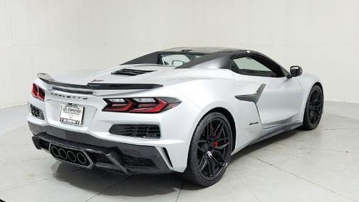 Blade Silver Metallic 2026 Chevrolet Corvette Z06