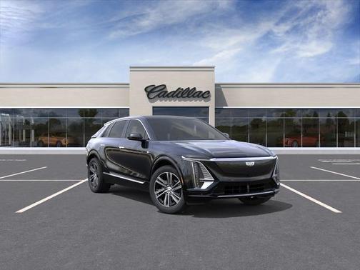Stellar Black Metallic 2026 Cadillac LYRIQ Luxury