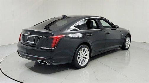 2022 Cadillac CT5 Luxury AWD