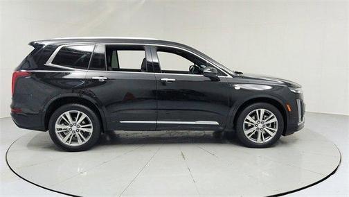 2022 Cadillac XT6 Premium Luxury AWD