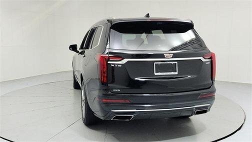 2022 Cadillac XT6 Premium Luxury AWD