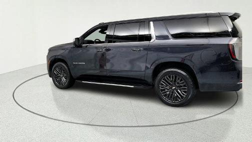 Ash 2025 Chevrolet Suburban Premier
