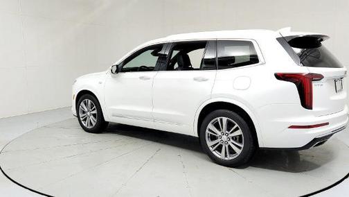 2023 Cadillac XT6 Premium Luxury FWD