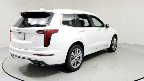 2023 Cadillac XT6 Premium Luxury FWD