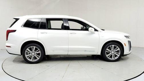 Crystal White Tri-Coat 2023 Cadillac XT6 Premium Luxury FWD