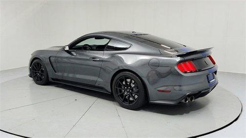 2018 Ford Shelby GT350 Base