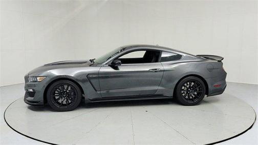 2018 Ford Shelby GT350 Base