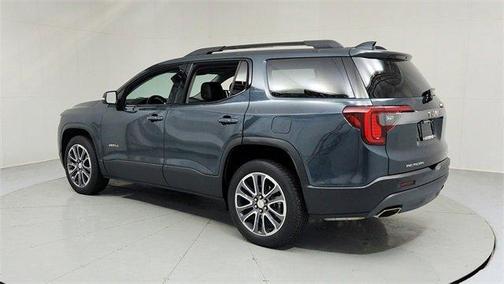 2020 GMC Acadia AT4