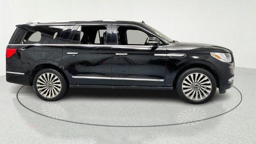 Black Velvet 2018 Lincoln Navigator L Reserve