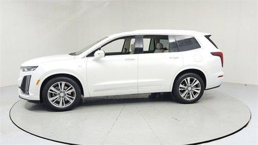 2024 Cadillac XT6 Premium Luxury FWD