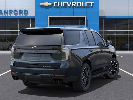2025 Chevrolet Tahoe RST