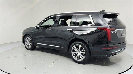 2023 Cadillac XT6 Premium Luxury FWD