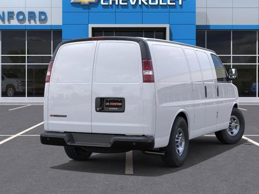 2025 Chevrolet Express 3500 Work Van