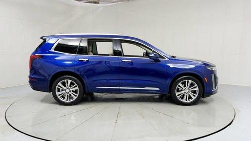 2023 Cadillac XT6 Premium Luxury FWD