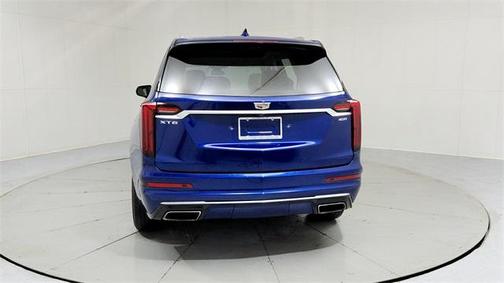 2023 Cadillac XT6 Premium Luxury FWD