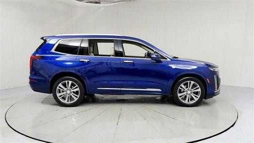 2023 Cadillac XT6 Premium Luxury FWD