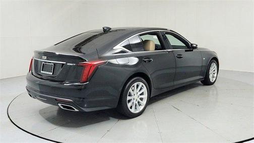 2022 Cadillac CT5 Luxury AWD