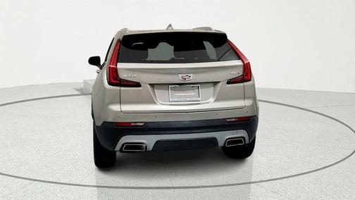 Latte 2023 Cadillac XT4 Premium Luxury