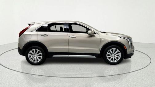 Latte 2023 Cadillac XT4 Premium Luxury