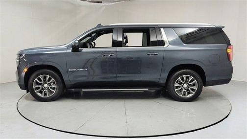 2021 Chevrolet Suburban LT