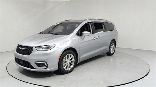 2021 Chrysler Pacifica Touring-L